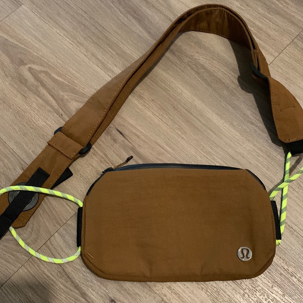 Lululemon over the shoulder bag